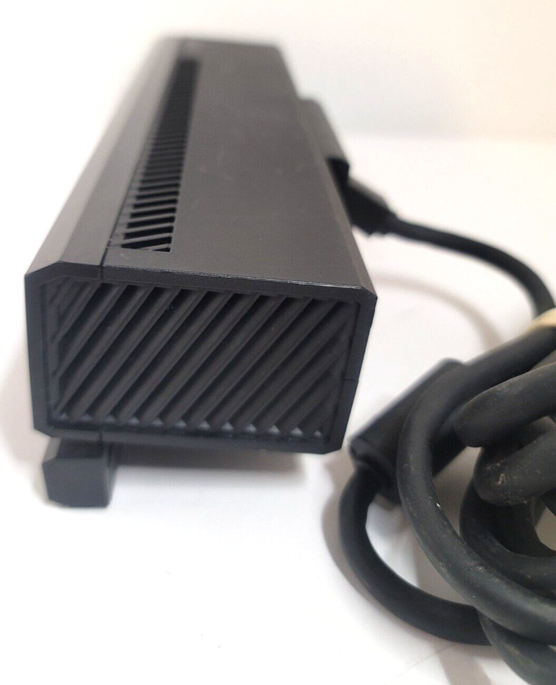 Microsoft Xbox One Kinect Motion Sensor Bar OEM 1520 Pre Owned Fast Shipping