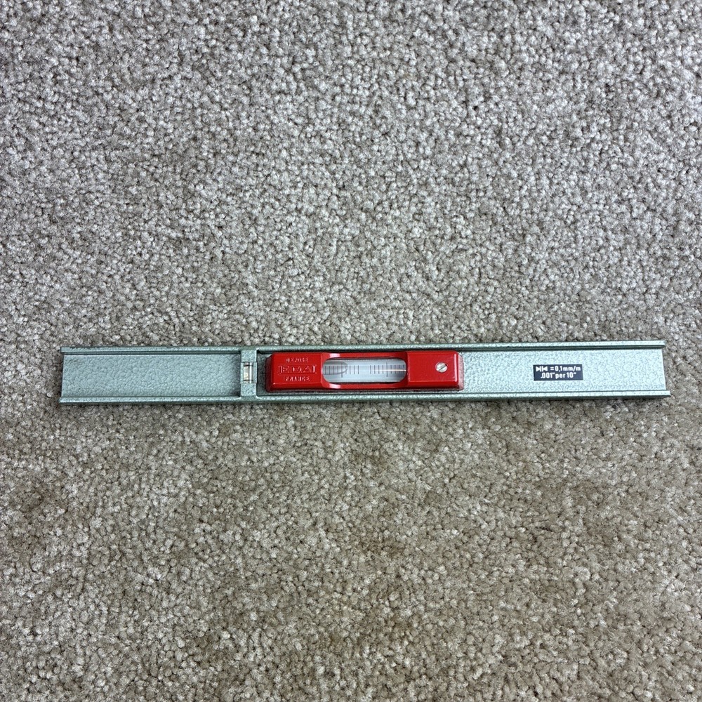 E.D.A. Precise Machinist Level Nice Condition
