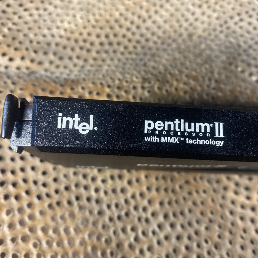 Intel Pentium II Test Processor 80522PXXXXXXXXX SLXXX A4