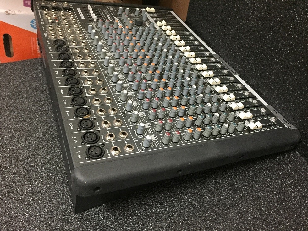 Mackie CFX16 MKII Mixer