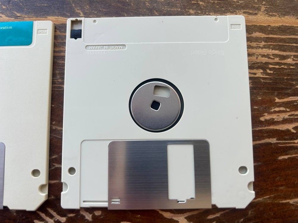 MicroPhone Communication Software for Macintosh Boxed w Manuals & Disks