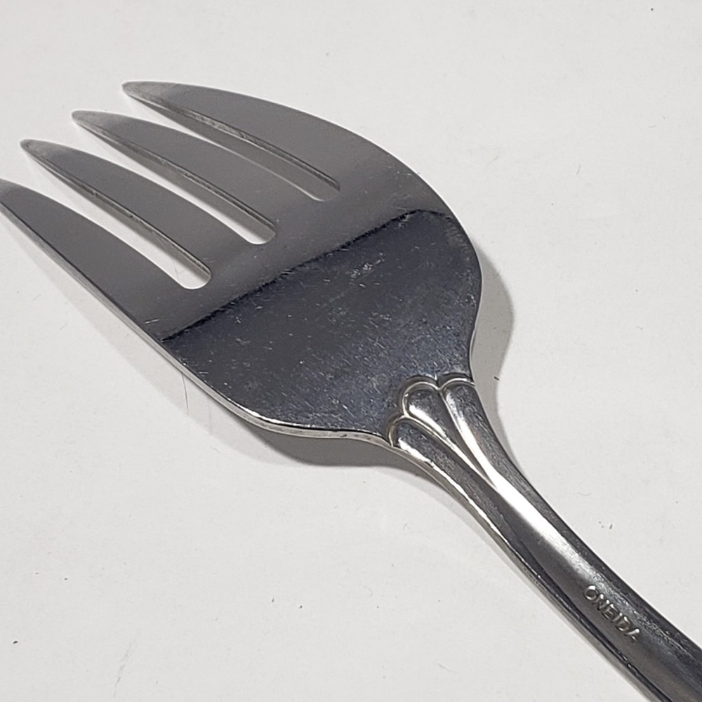 Oneida Tribeca Glossy Stainless 8.25" Medium Solid Cold Meat Serving Fork USA