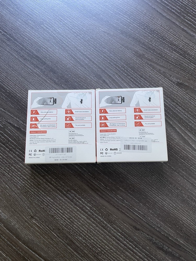 Black Wireless Microphone Set