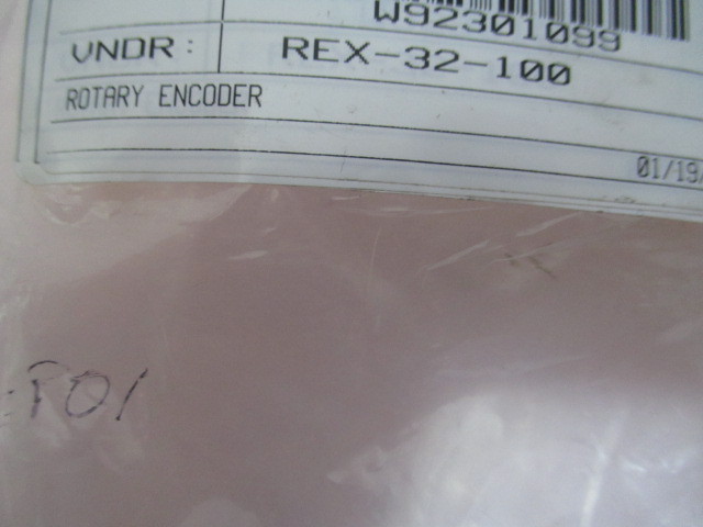 2 Sunx Rec-32-100 Rotary Encoder, 422684