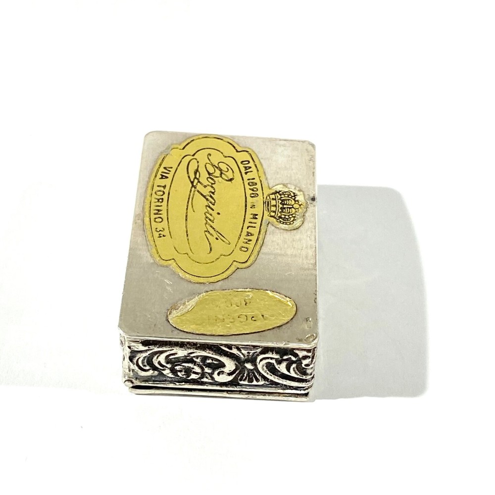 Vintage Solid Silver Italian Pillbox , Hallmarked with ancient romans scene