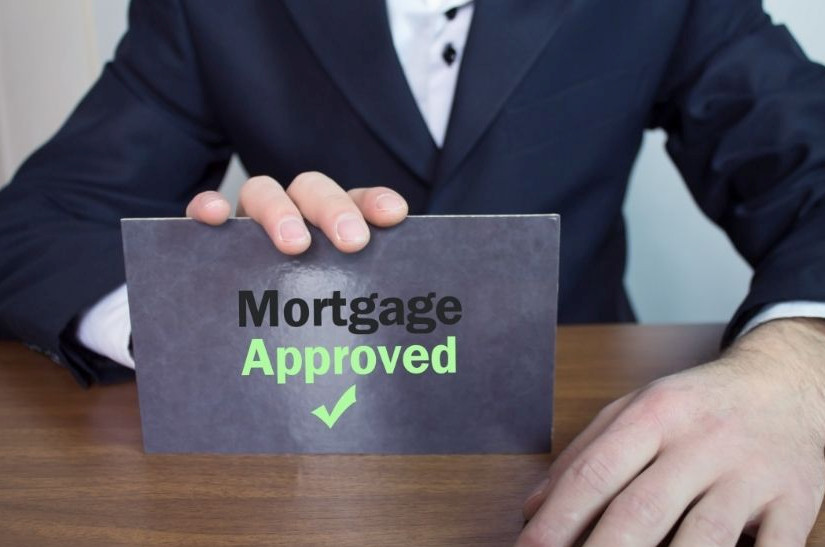 MortgageStarts.com two word .com domain name Great Name Easy to Remember