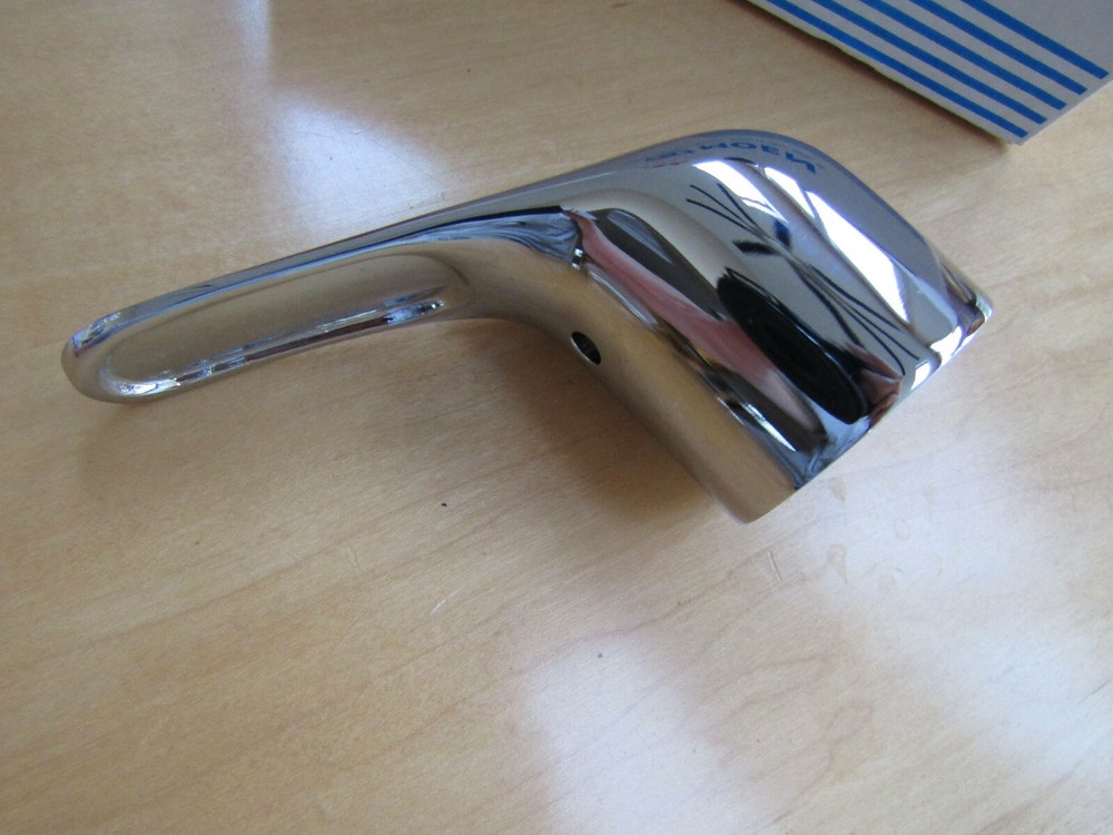 MOEN SHOWER HANDLE - ADLER COLLECTION - CHROME