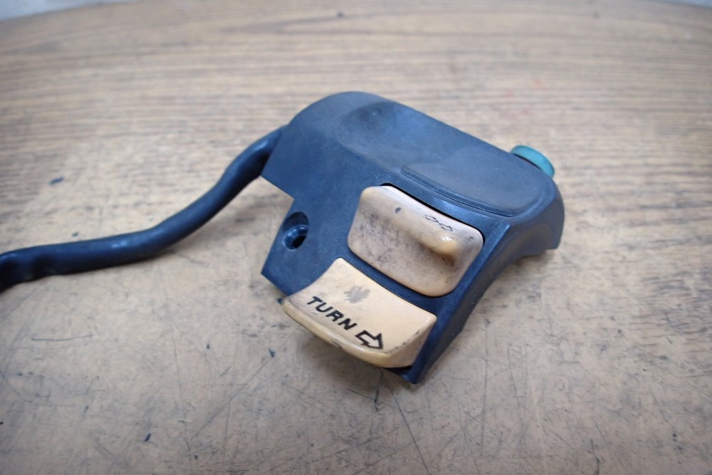 1994 BMW R1100RS RIGHT HAND SWITCH CONTROL BUTTON SEE DESCRIPTION