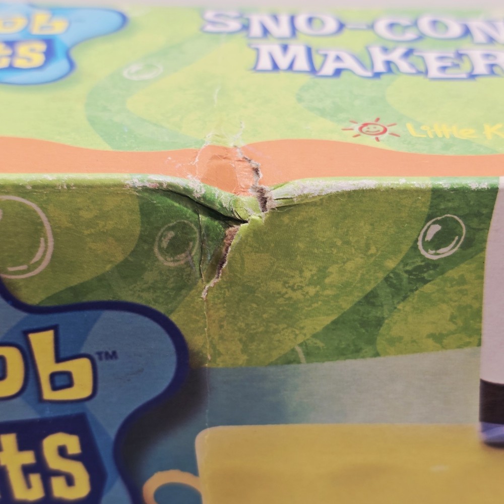 2001 SpongeBob Squarepants Sno-Cone Maker - Unused