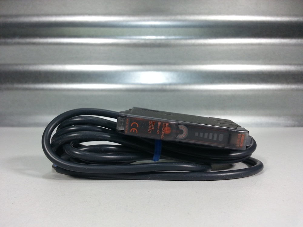 Omron E3X-NAG11 - New Surplus