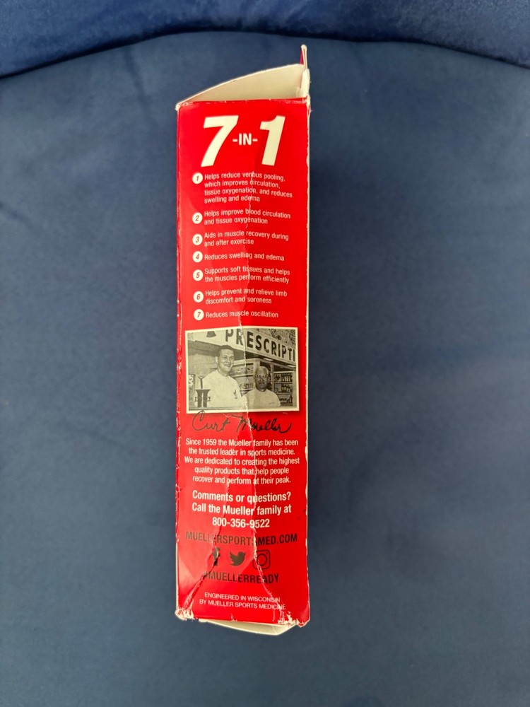 New Mueller Compression socks Medium 20-30 mm Hg