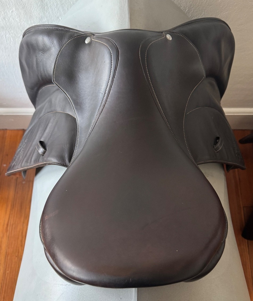 18.5" Voltaire Stuttgart PRO Saddle - 2017 - 4AAR - Full Buffalo