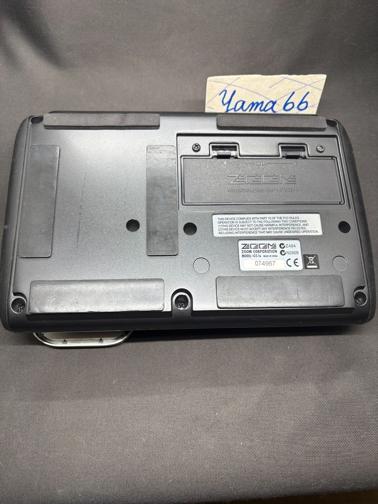 Zoom G2.1u Multi-Effects Pedal with Expression Pedal & USB Audio Interface