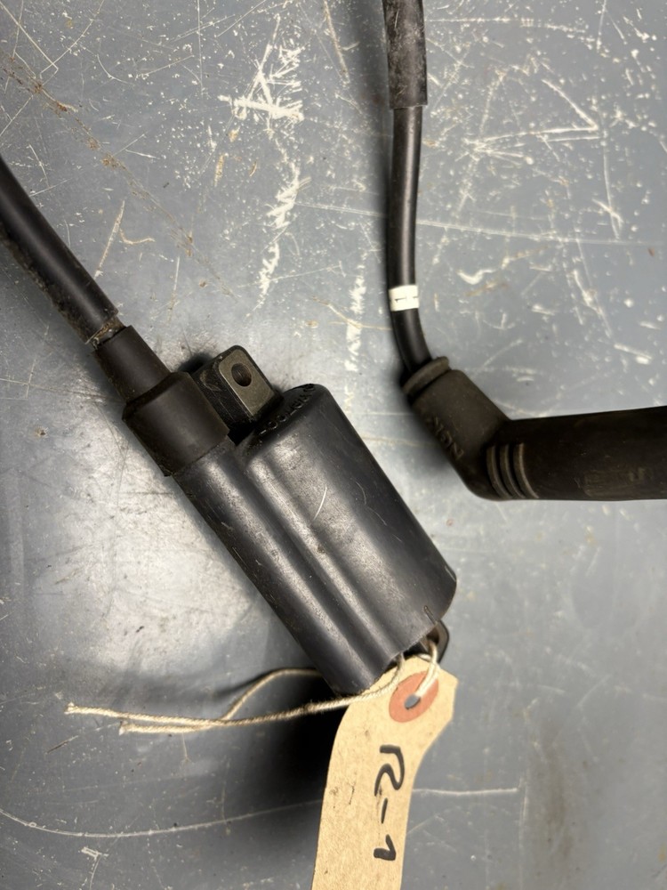 Aprilia Tuono 1000 2000 rear Ignition Coil