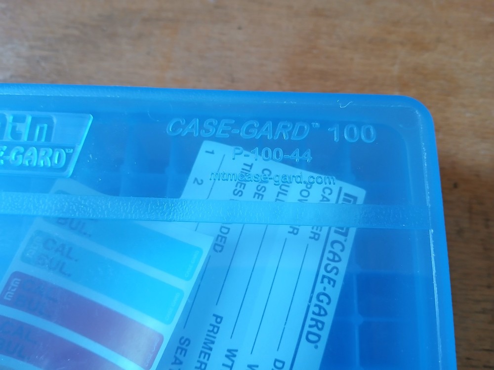 MTM Case Gard 100 Case - NOS
