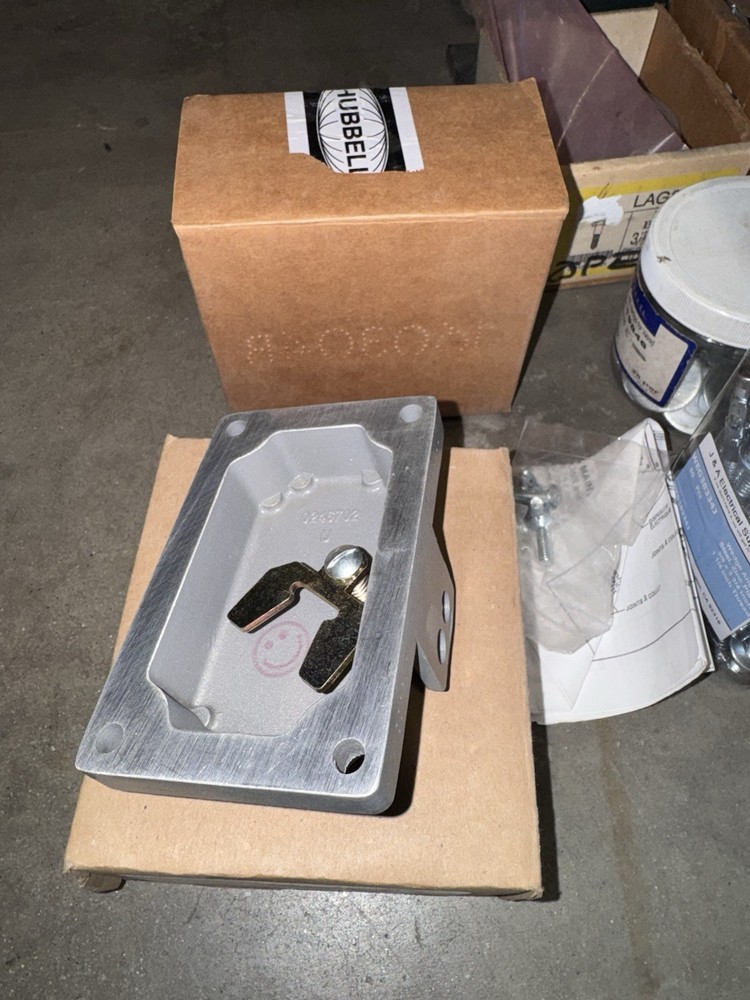 KILLARK SNAP SWITCH XNS-8C 0702 COVER ONLY