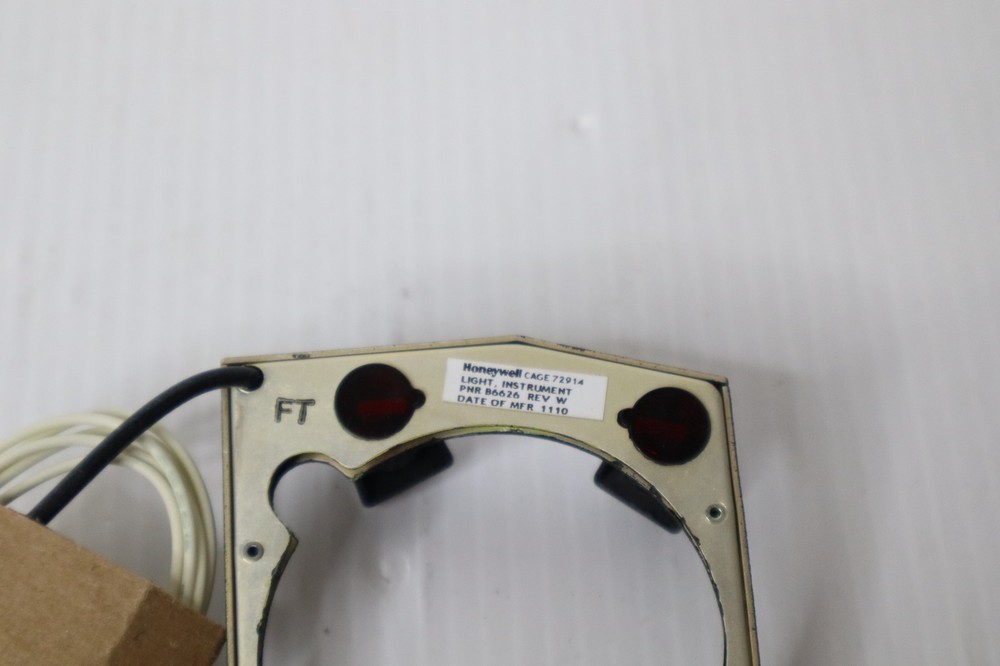 Honeywell B6626 Instrument Light