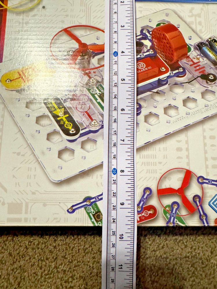 Snap Circuits Junior SC-100 Electronics Kit STEM Elenco Build 100 Projects Compl