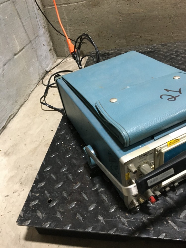Tektronix 465 Oscilloscope *UNTESTED*
