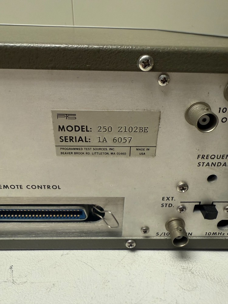 PTS 250 Frequency Synthesizer