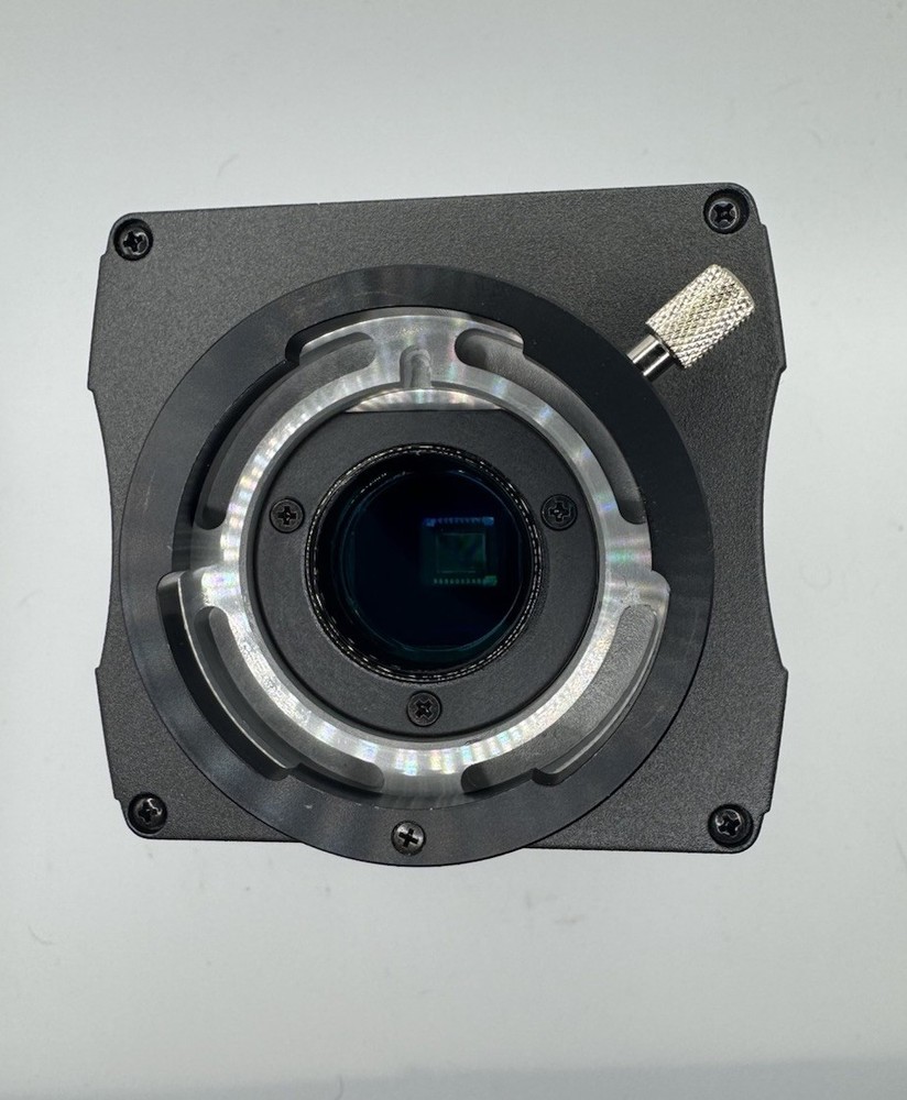 Panasonic AW-E650P Digital 3 CCD IRIS Convertible Camera