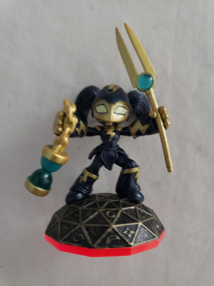 Skylanders Trap Team Legendary Deja Vu Figure
