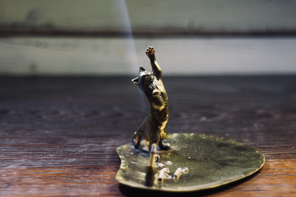 CATch the smoke - Cat Incense Holde