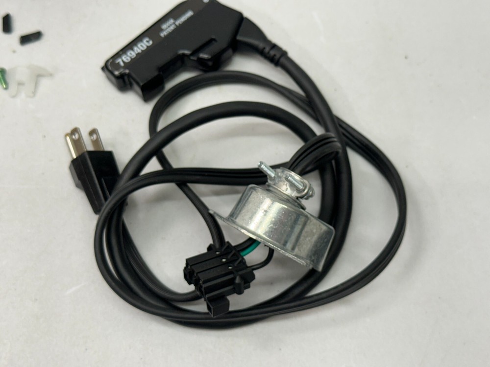 Insinkerator Cover Control Accessory Kit with Cord CCKIT-00A PARTS / DAMAGE
