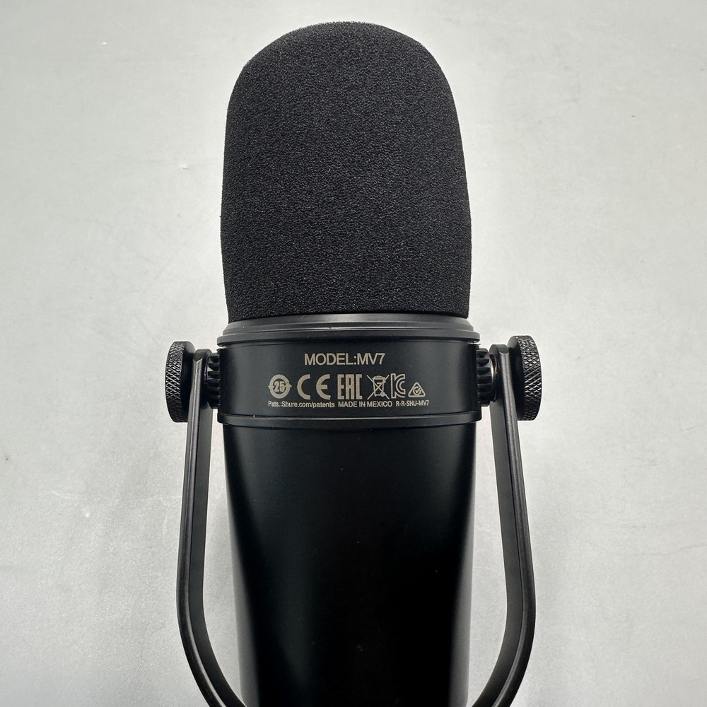 MV7 Dynamic Vocal Microphone Cardioid Form Factor USB/XLR Compatible