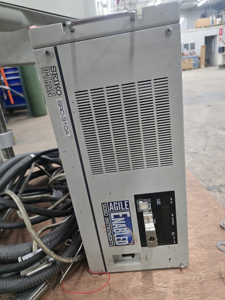 Seiko Epson D-TRAN SCARA TT8800 W/ SRC-310A CONTROLLER