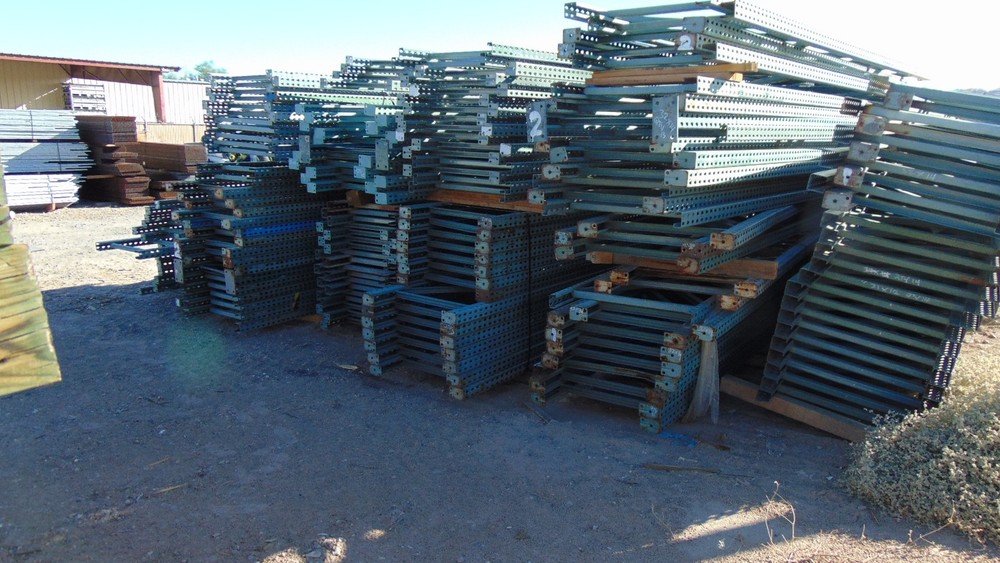Pallet Racking Upright - 32" x 14'