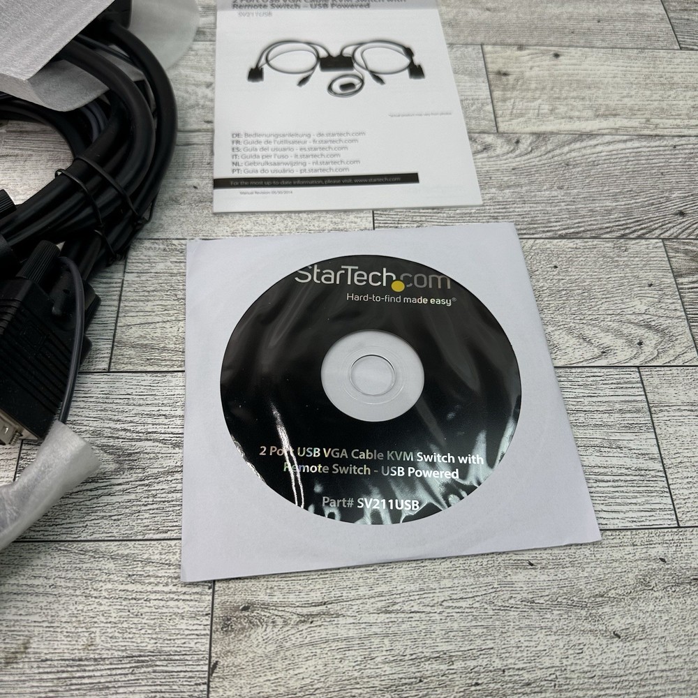 Startech 2 port USB VGA Cable KVM Switch with Remote Switch and USB Power/Data