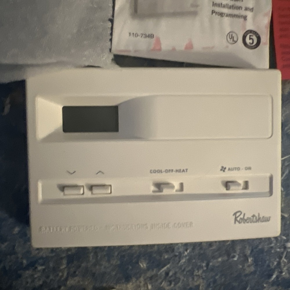 Robertshaw 9515 Non-Programmable Thermostat