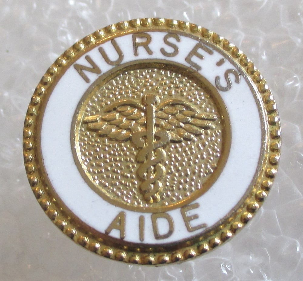 Nurse's Aide - Lapel Pin / Badge - Nursing