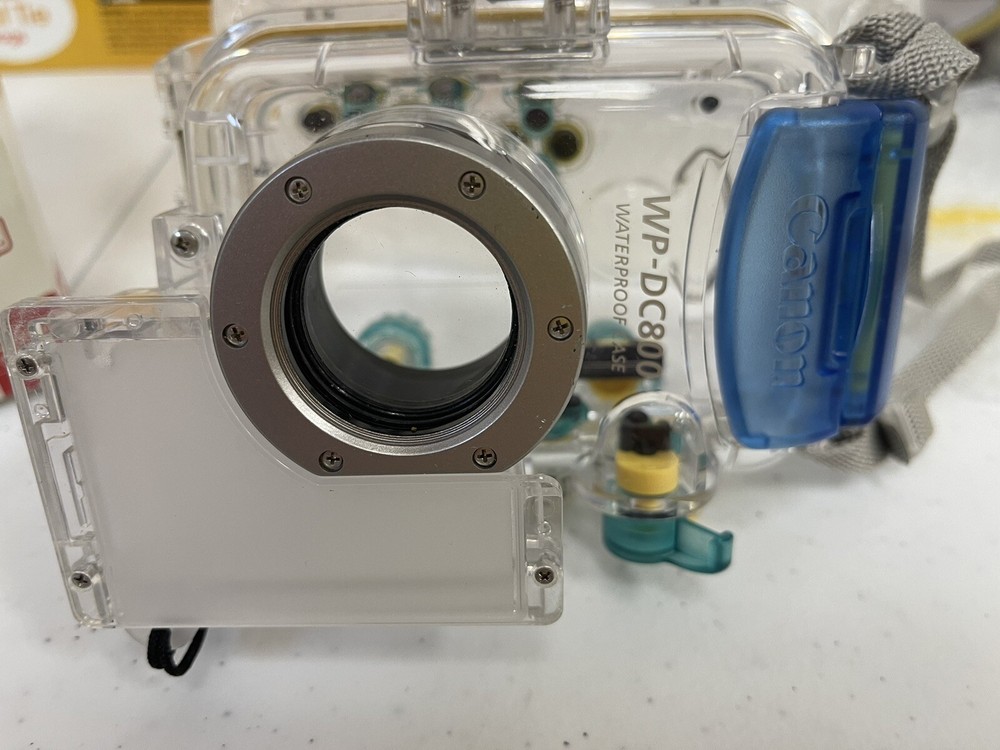 Canon Waterproof Camera Case WP-DC800 With Box