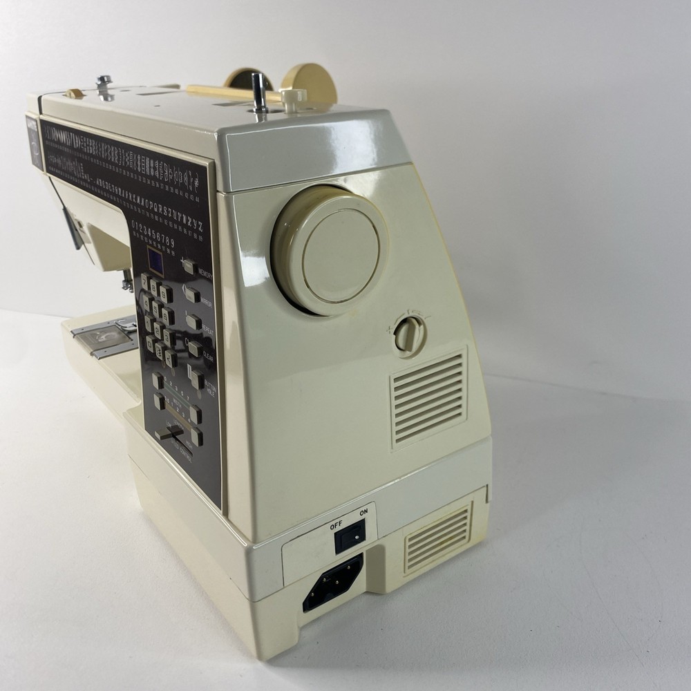 Vintage White 8000 Computerized Sewing Machine With Pedal Tested