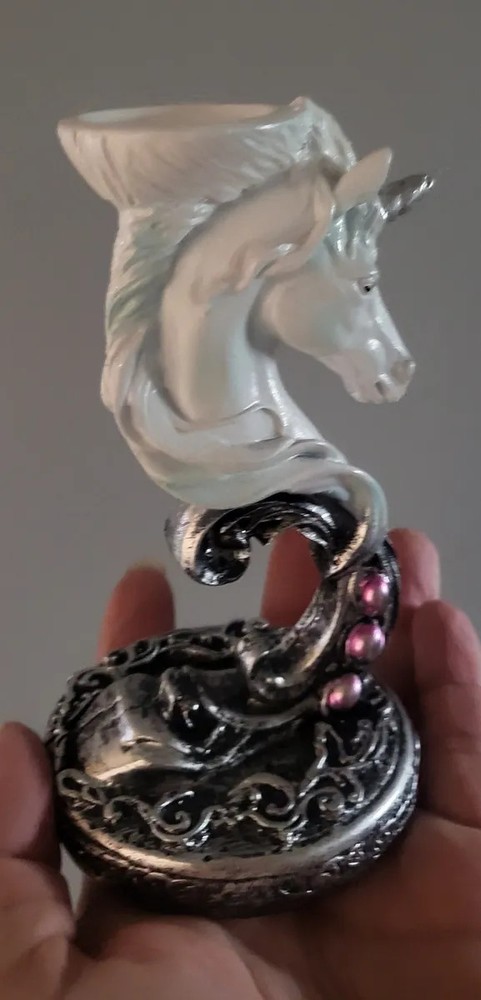 Unicorn White and Silver Sphere Holder 5"