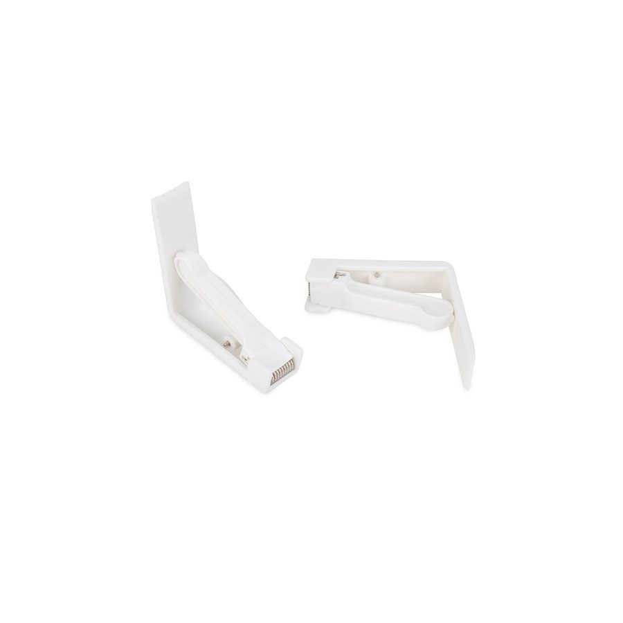 Camco 51077 - Tablecloth Clamp