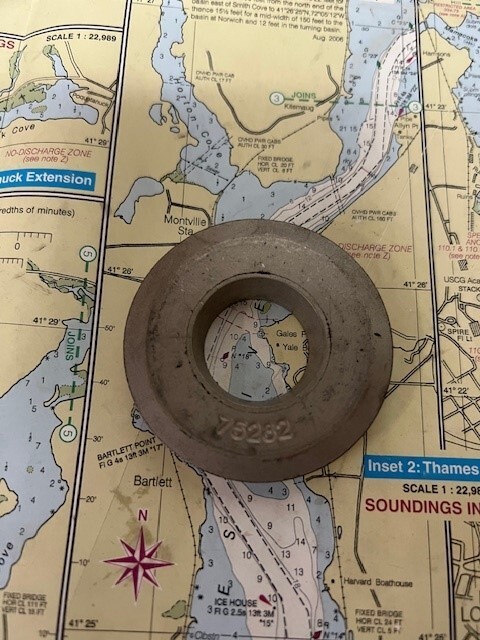 Quicksilver #75282 Thrust Hub.