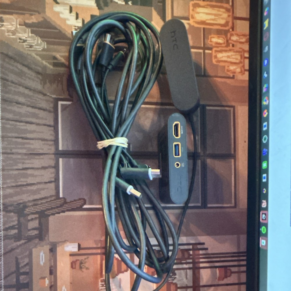 HTC Link Box for Vive Headset, Black, HDMI & USB Connectivity