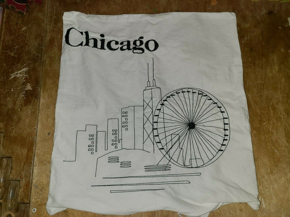 Alamode Home "Chicago" 16" Pillow Cover