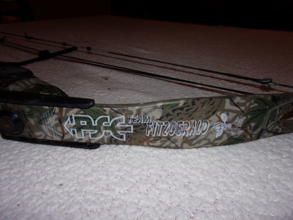 PSE Archery Team Fitzgerald Compound Bow