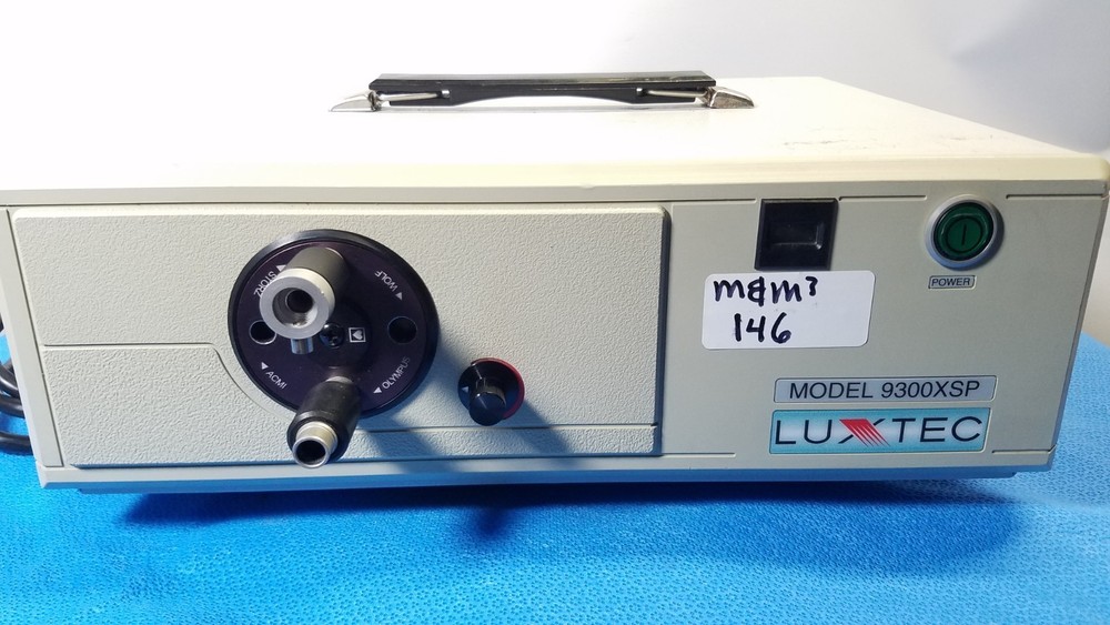 Luxtec Model 9300XSP Endoscopic Light Source