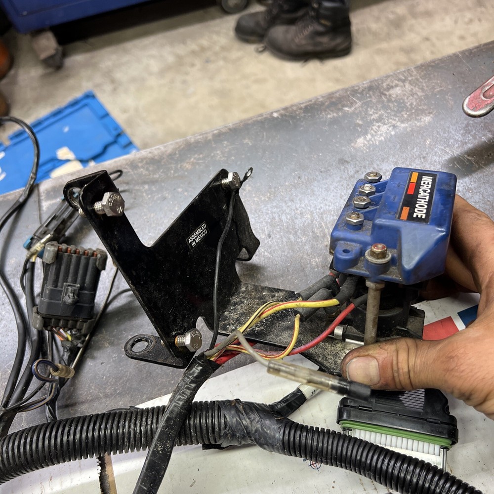 Mercruiser 454 mpi engine harness