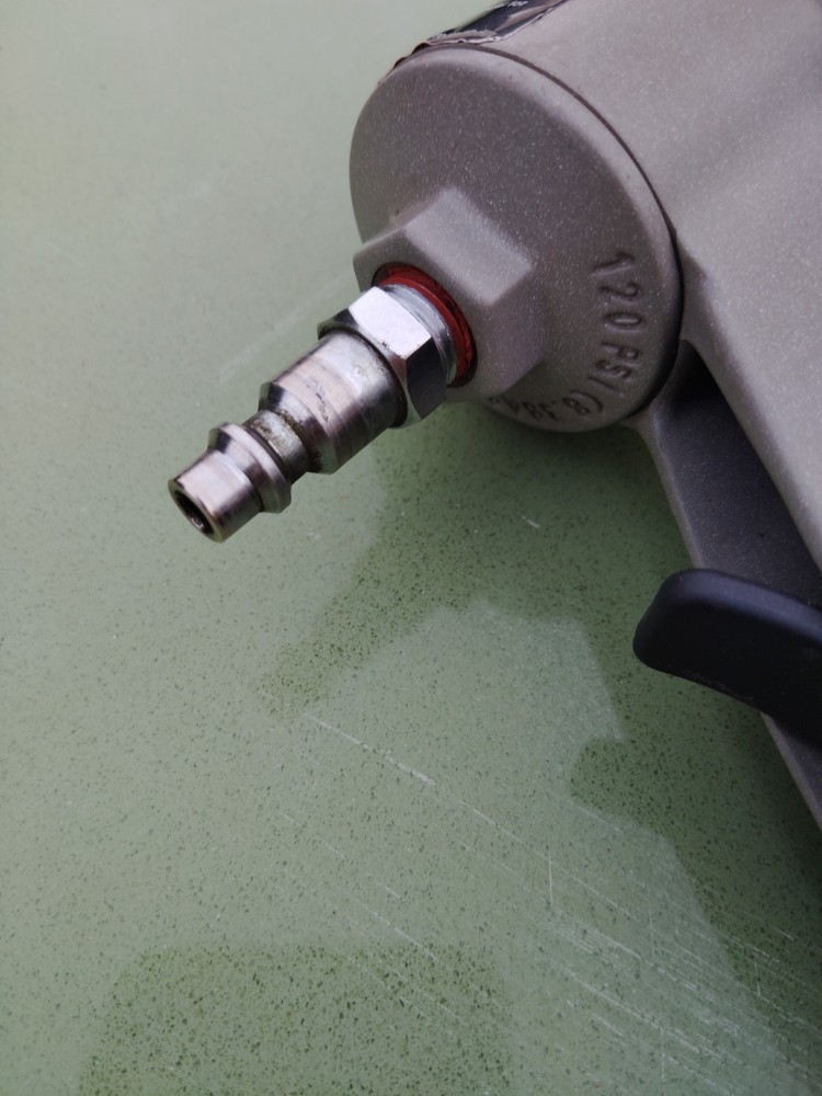 PORTERING CABLE PNEUMATIC NAIL GUN