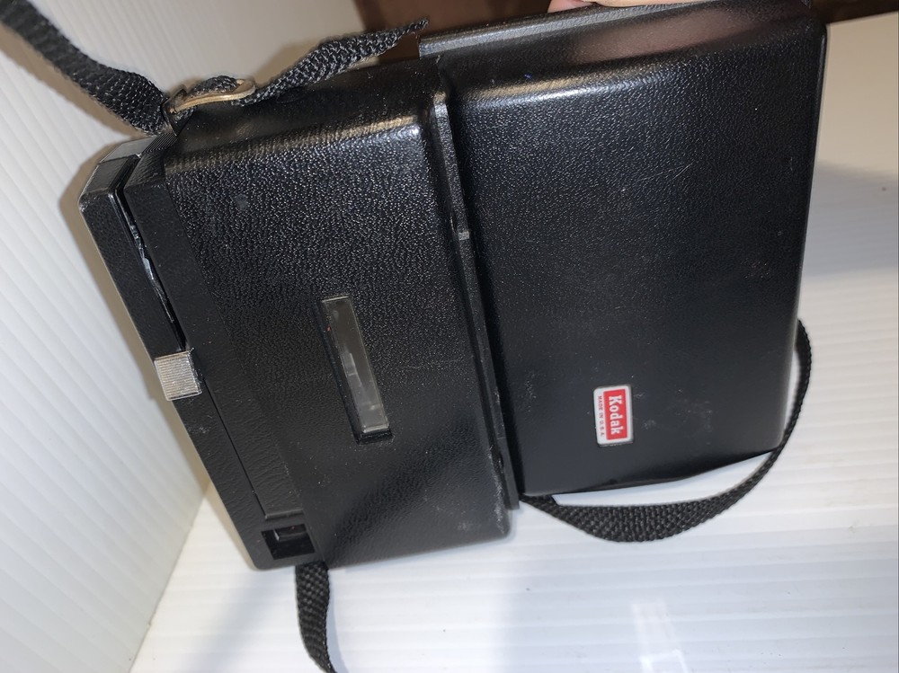 Instamatic Kodak X-35 Camera in Case