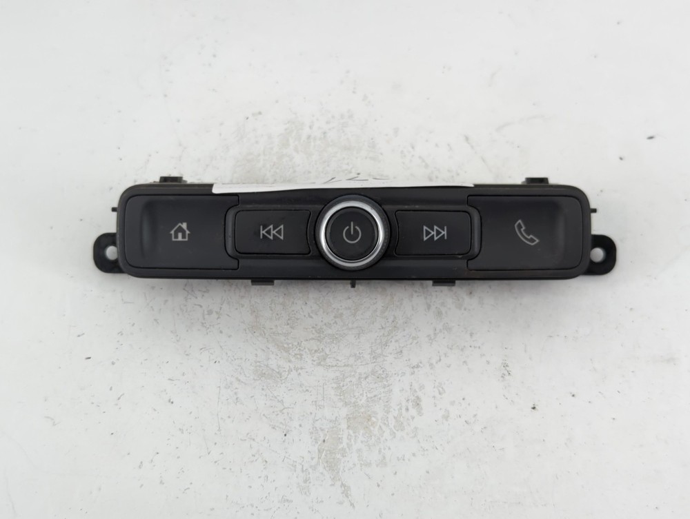 2019-2019 Chevrolet Silverado 1500 Radio Control Panel PC1XT