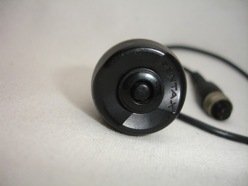 Pentax Cable Switch A Remote Magnetic Shutter Release Cable AS IS