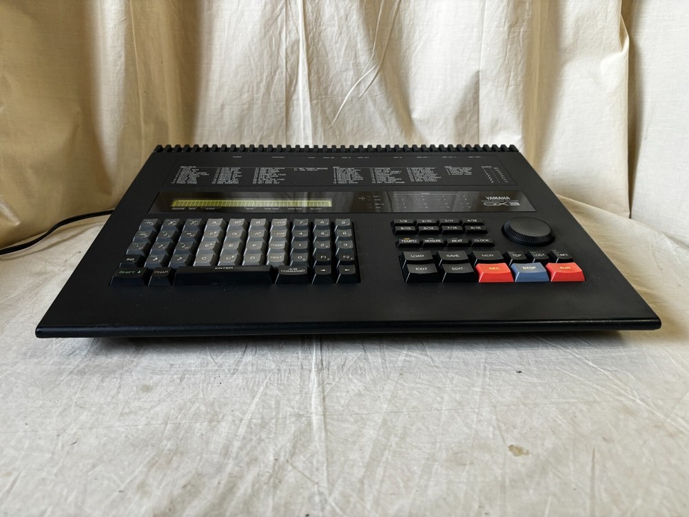 Yamaha QX3 Digital sequence recorder