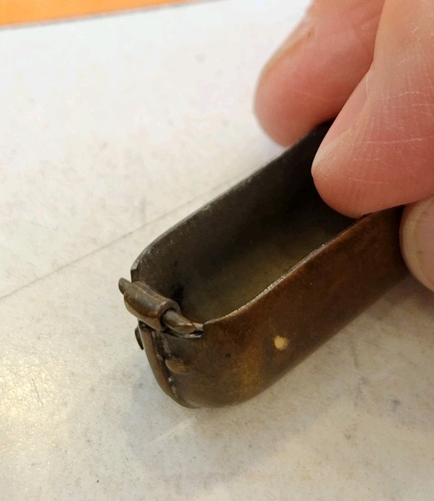 Antique Embossed TURTLE Vesta Case MATCH SAFE with Loaded Trigger Open Button